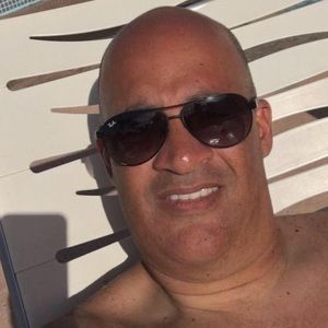 Meet your Posher, Luis